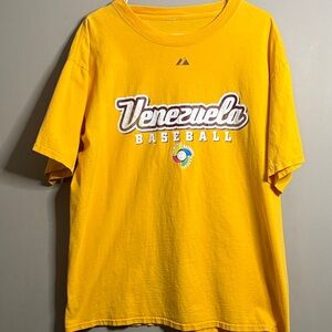 Vintage Majestic World Baseball Classic Yellow Venezuela Baseball T-Shirt Large